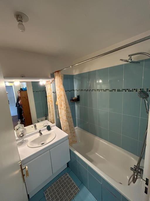 Appartement Spacieux Et Lumineux Aux Portes De Paris - Ideal Pour Visiter Et Se Reposer Bondy Eksteriør billede