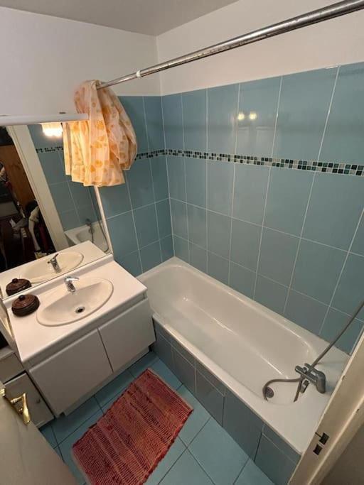 Appartement Spacieux Et Lumineux Aux Portes De Paris - Ideal Pour Visiter Et Se Reposer Bondy Eksteriør billede